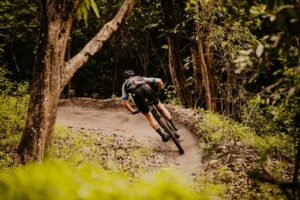 Experience the thrill of true MTB competition at the peak of Florida Riders' ascent. uniting passionate mountain bike enthusiasts!