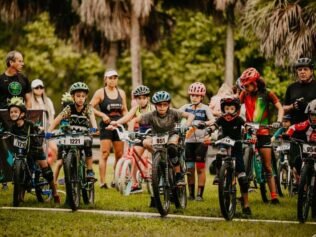 Experience the thrill of true MTB competition at the peak of Florida Riders' ascent. uniting passionate mountain bike enthusiasts!